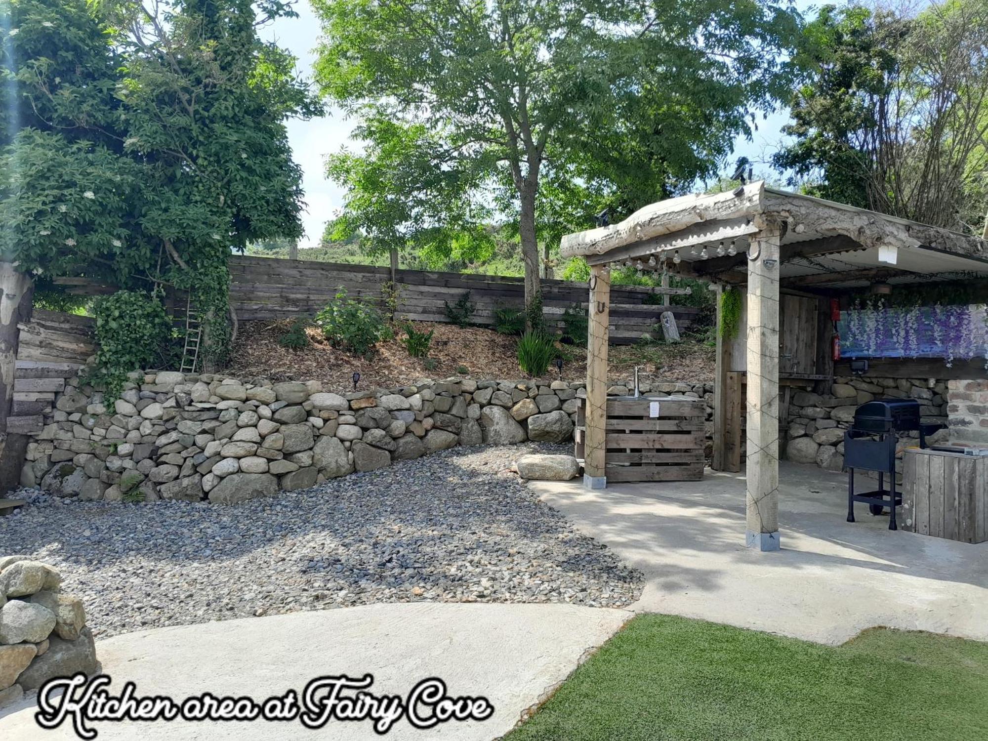 Fairy Cove At Rosemount Glamping Hotel คาร์ลิงฟอร์ด ภายนอก รูปภาพ